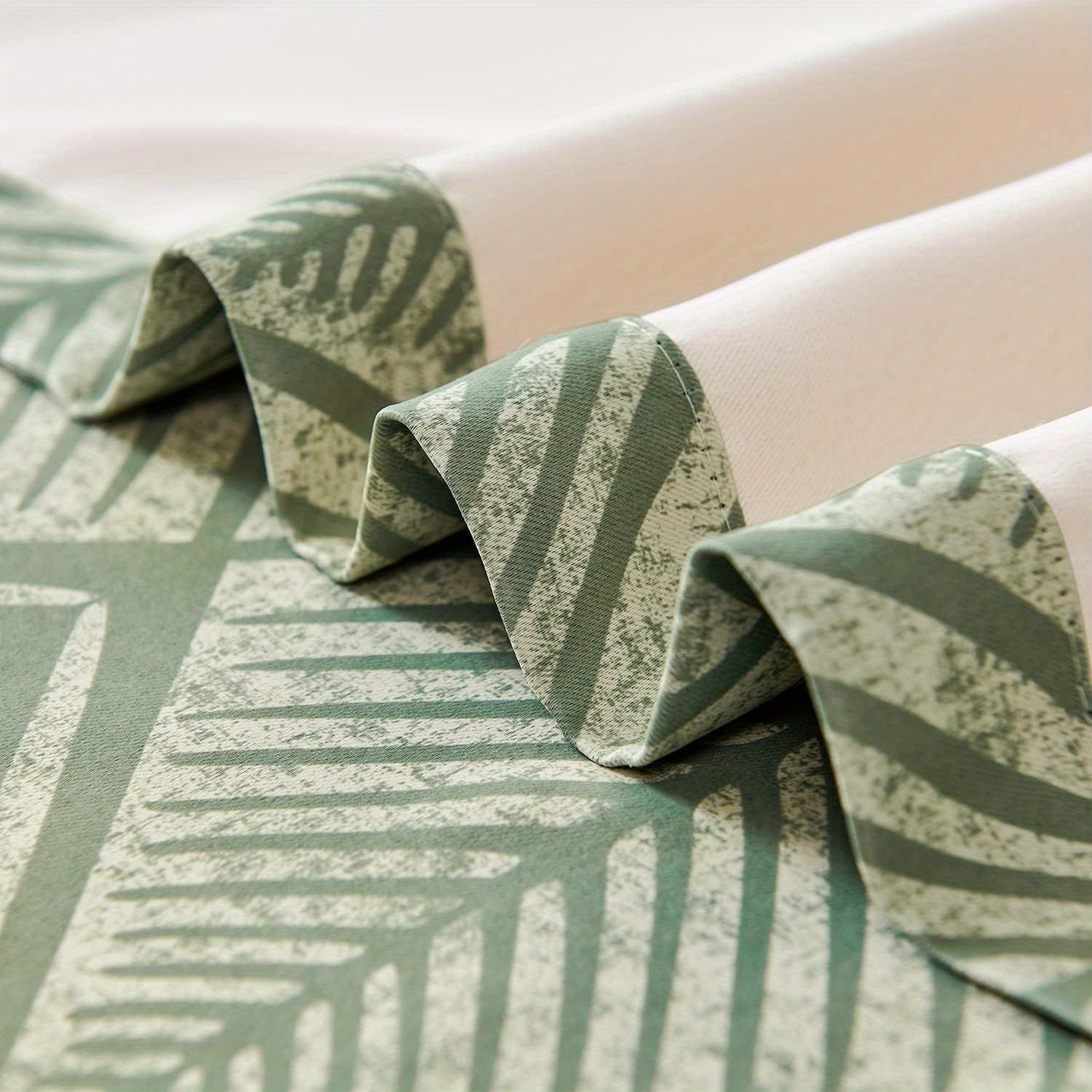 2 Panels 80% Blackout Curtains